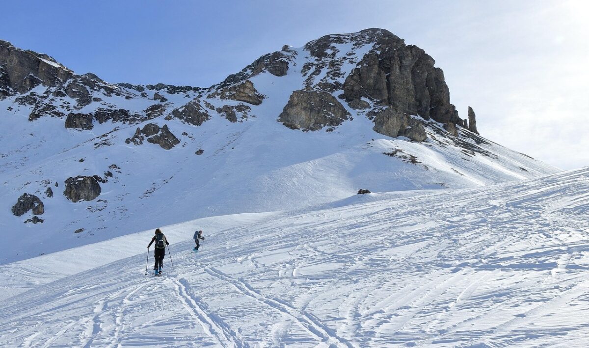 Češi cestují nejvíc v historii. Jak tráví volno mezi svátky?