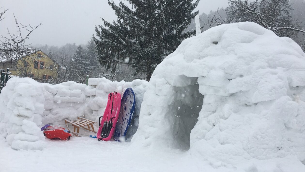 Írska krajina: Pobrežné útesy, tradičné Puby a objavovanie zelenej krajiny